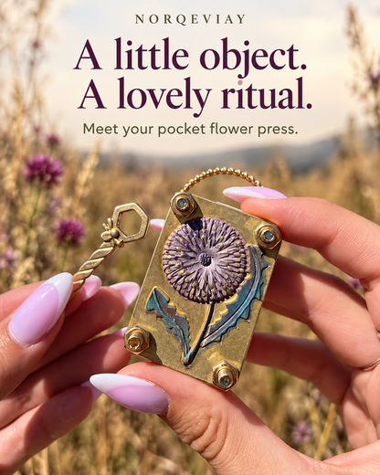🔥  50% OFF –✨Mini Flower Press | Small Portable Pocket Press